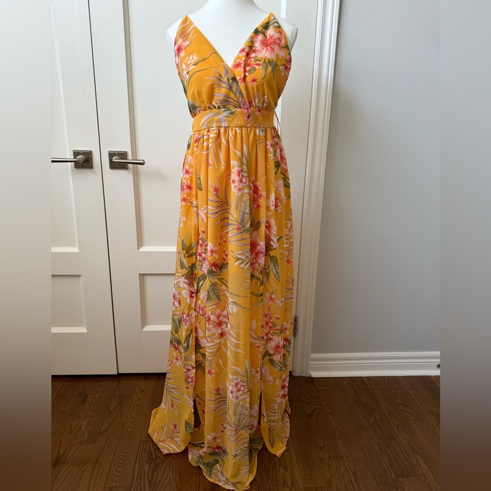 Revamped Yellow Floral V-Neck Maxi Dress - Picture 1 of 6